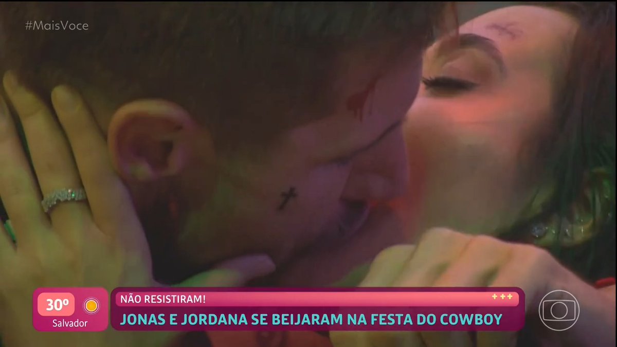 bora entender com a Tati Machado como começou esse flerte entre Jonas e Jordana que terminou em beijão na Festa do Líder ontem??? 😏💋🫦🫦 #BBB26 #RedeBBB #MaisVocê #TVGlobo