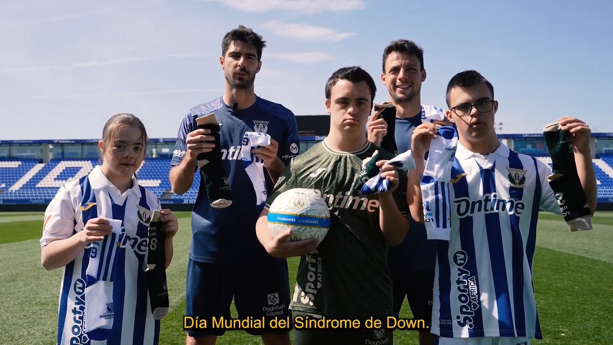 🧦😍 Este sábado, con motivo del #DíaMundialDelSíndromeDeDown, repartiremos 3.500 pares de calcetines desparejados gracias a la colaboración de Fundacion Garrigou, MiVet y Lowi. ➡️