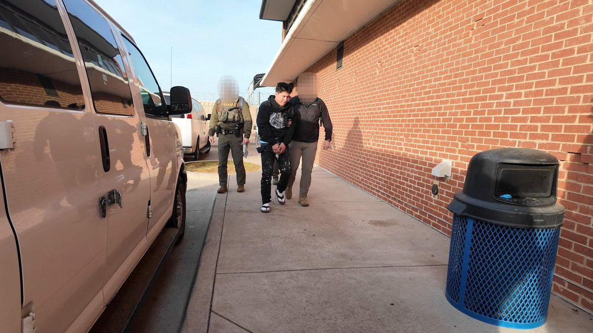 🚨 EXCLUSIVE: ICE RIDE-ALONG The Dallas Express News was invited by ICE for a rare, behind-the-scenes ride-along—where we witnessed agents track down and arrest a known MS-13 gang member in a targeted operation. What we saw: precision, coordination—and a side of law enforcement most Americans never get to see. Watch our story. 👇 The White House Homeland Security U.S. Immigration and Customs Enforcement