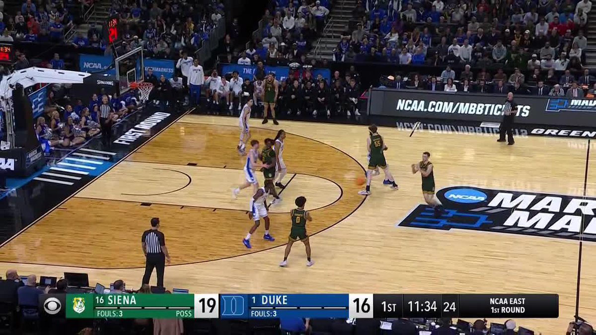 Brendan Coyle nails BACK-TO-BACK threes and Siena Basketball has a 6-point lead over top-seeded Duke 😱