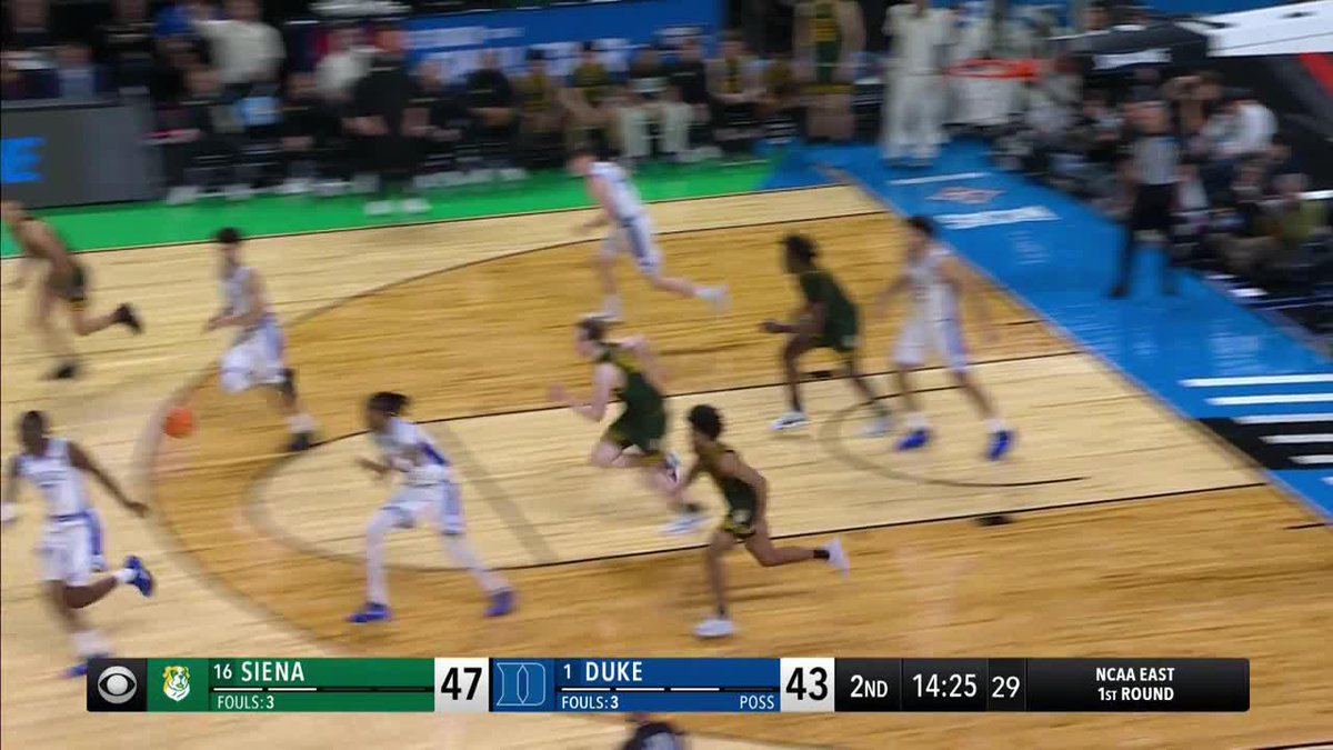 DAME SARR IN TRANSITION 💪 #MarchMadness Duke Men’s Basketball