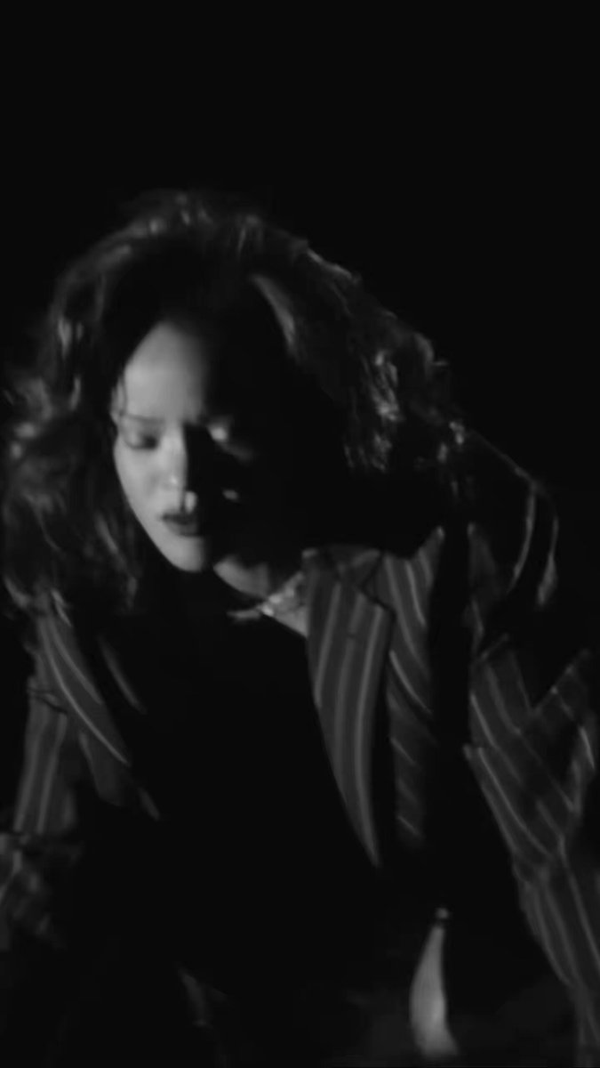 Over time, kiss it better will be considered as Rihanna’s signature song instead of umbrella