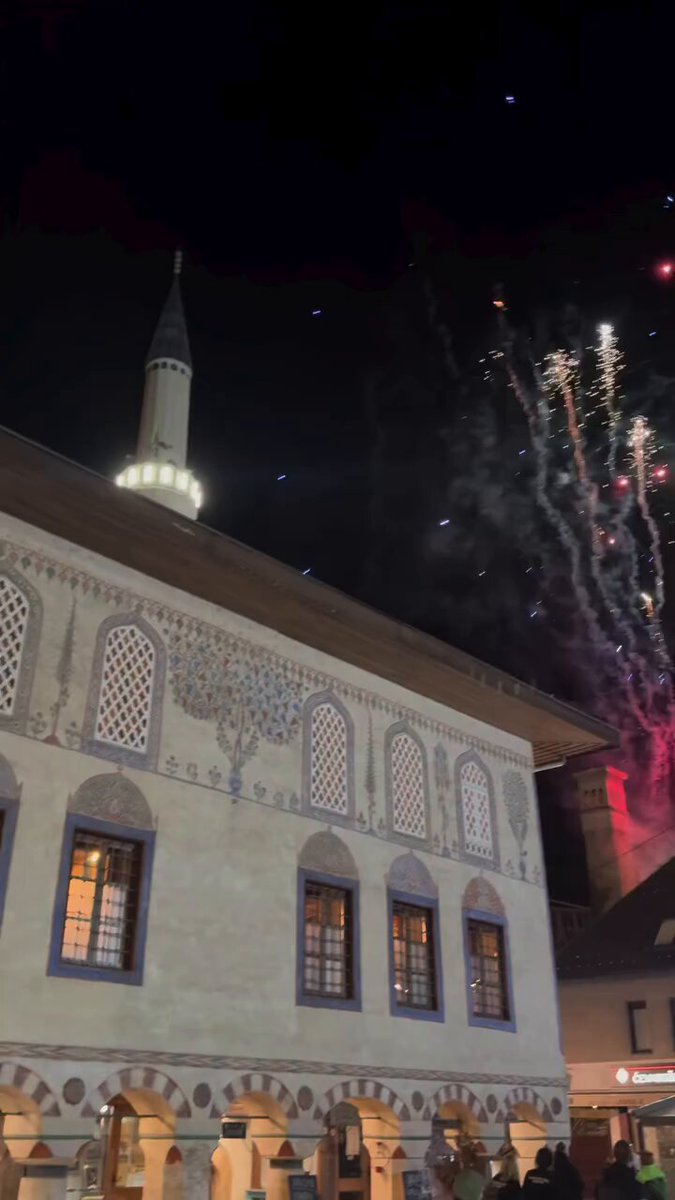 👉 #Eid Mubarak from #Bosnia and Herzegovina - Bajrambarećula 🌜⭐