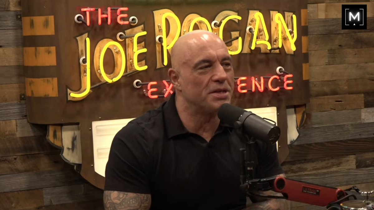Joe Rogan What The HELL is wrong with Canada and all of the MANDATES. The government didn't have the right to us we couldn't go to the GYM Pierre NAILS it, we need to bring back COMMON SENSE AGAIN. Pierre shows the WORLD he is Educated on Canadian Laws and History LFG