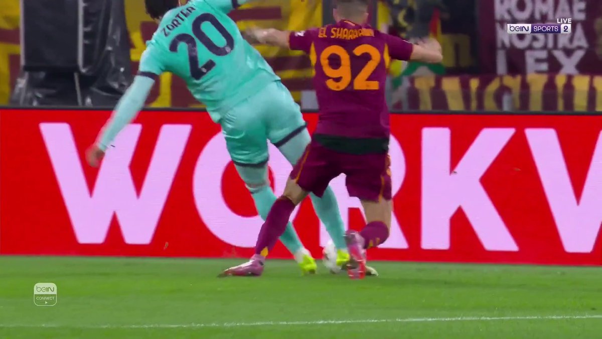 فيديريكو بيرنارديسكي يضيف الهدف الثاني لبولونيا في شباك روما من علامة الجزاء #الدوري_الأوروبي