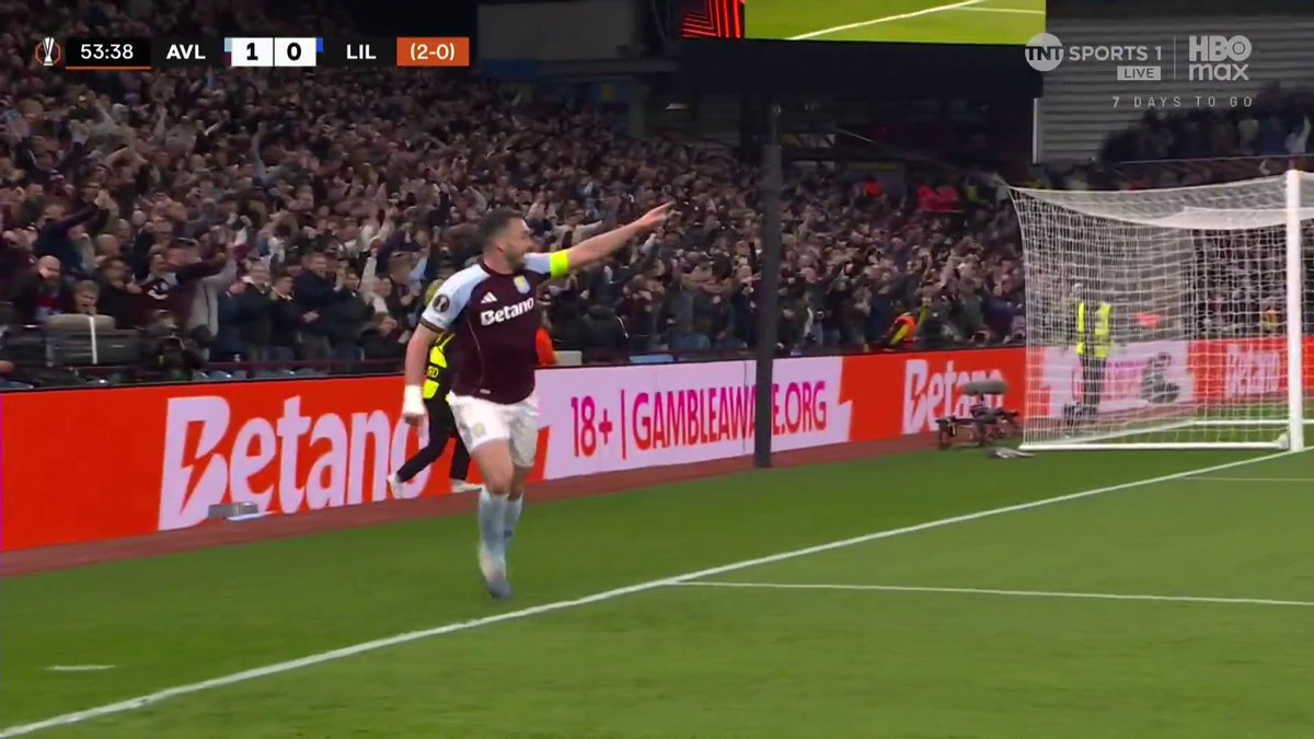 An unbelievable ball from Emi Martinez is received by Jadon Sancho, who plays it to John McGinn to score 🤩 📺 TNT Sports &amp; discovery+ UK