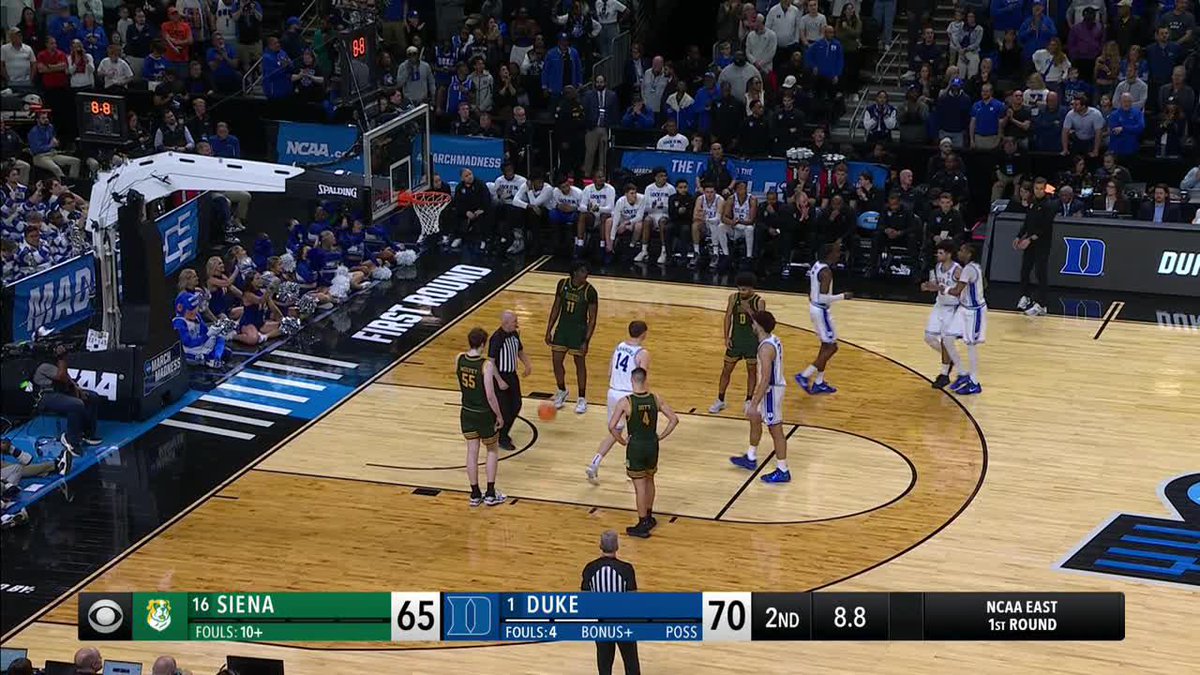 Top-seeded Duke hangs on to hold off Siena, 71-65 Cam Boozer: 22 PTS, 13 REB Cayden Boozer: 19 PTS, 9-16 FG