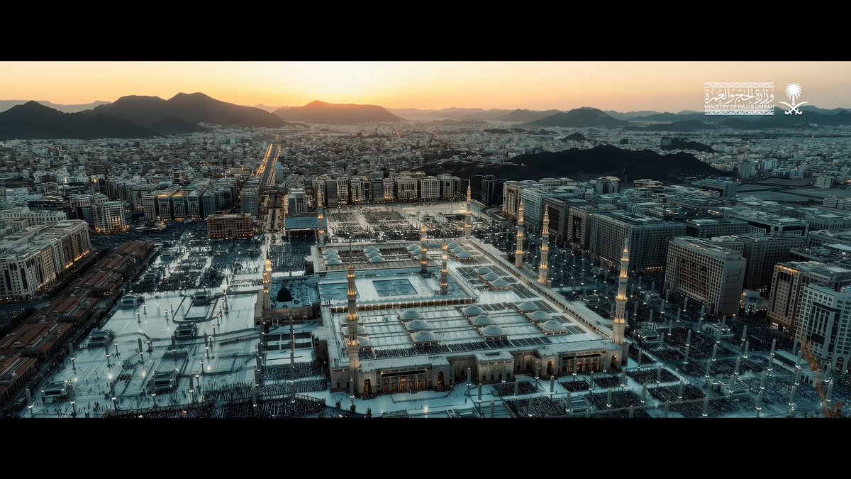 منظومة متكاملة من الخدمات والتسهيلات، أسهمت في تعزيز جودة تجربة ضيوف الرحمن خلال شهر رمضان المبارك في أجواء إيمانية تسودها الطمأنينة والانسيابية.
