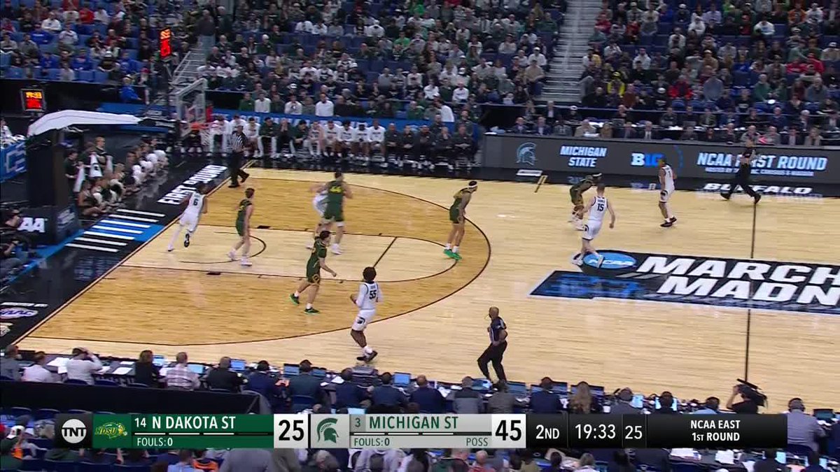 Treyson Anderson gets the bucket and the foul off the alley 💪 #MarchMadness NDSU Men's Basketball