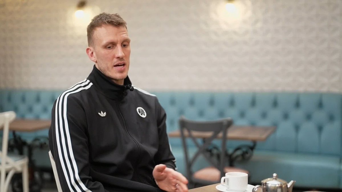 "I want to be there. If I don't get this chance, it's not going to happen." 🏆 Newcastle's Dan Burn admits he's "desperate" to represent England at the World Cup 🏴