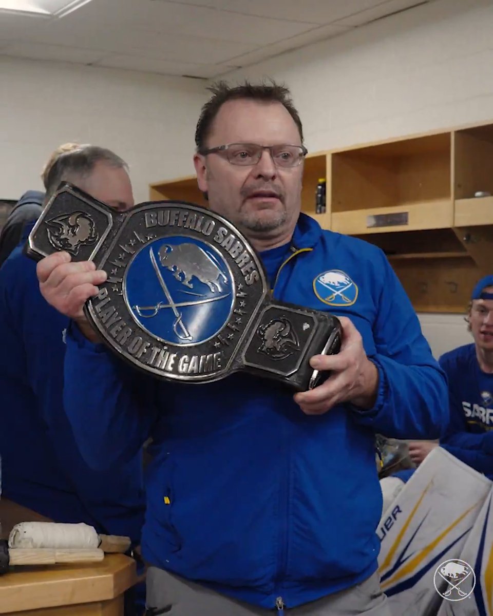 Look how uncomfortable George Babcock is with any amount of spotlight 😂 Sabres legend, 2,500 games as an equipment manager in the show is insane