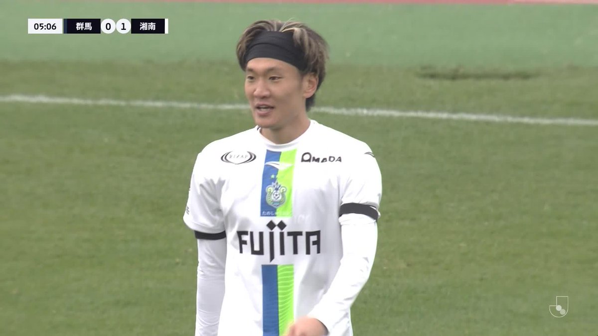カウンターからあっという間の先制点！ 🎦 ゴール動画 🏆 明治安田Ｊ２・Ｊ３百年構想リーグ 地域リーグラウンド 第7節 🆚 群馬vs湘南 🔢 0-1 ⌚️ 6分 ⚽️ 山田 寛人（湘南） #Ｊリーグ