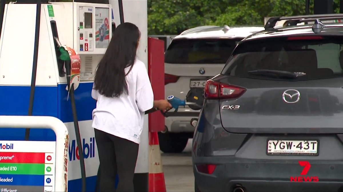 There have been more fast-moving developments tonight on the fuel crisis, starting with diesel topping $3 a litre at one service station at Freshwater on the Northern Beaches, a price considered unthinkable just a few weeks ago. Tim Lester