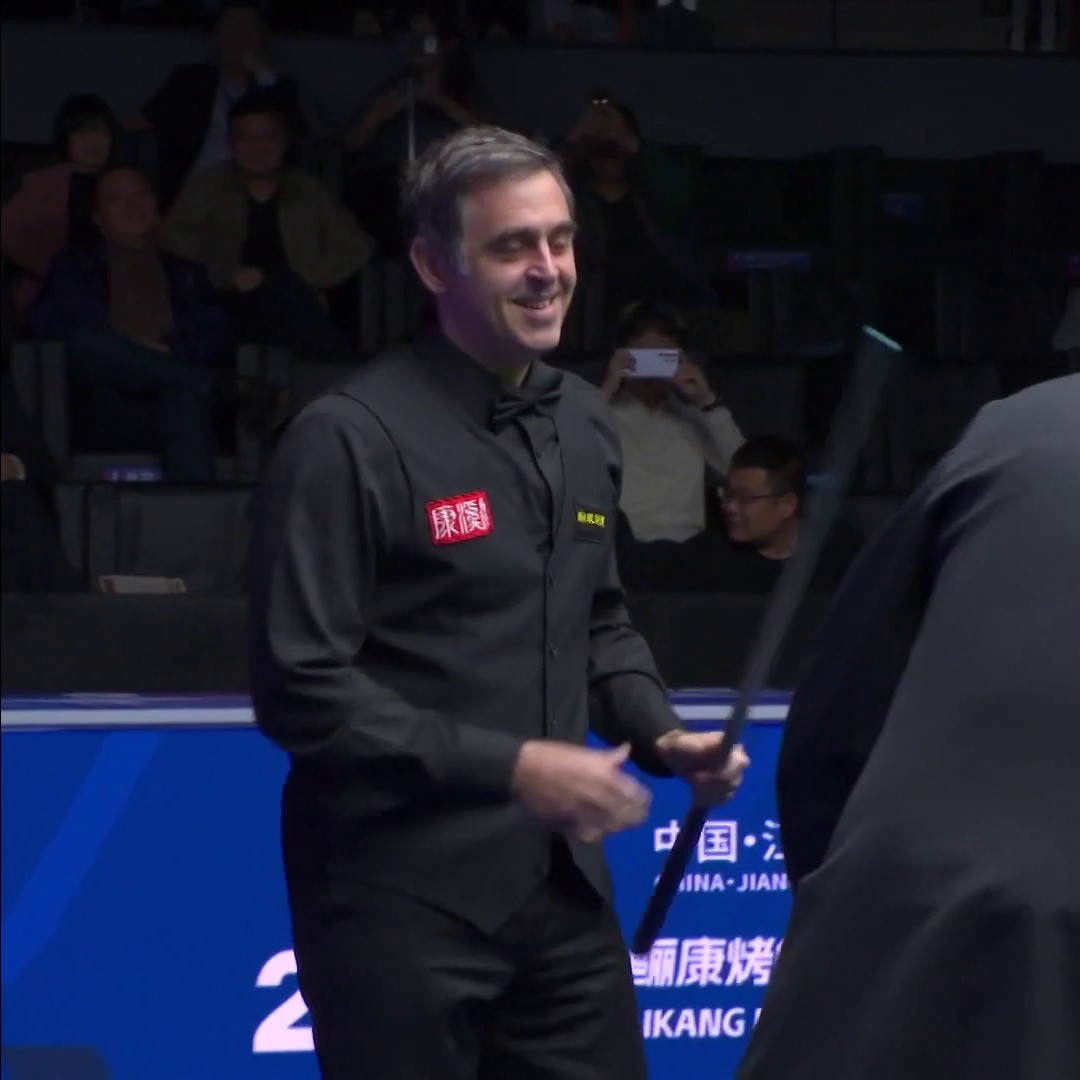 The moment history was made 🤯 Ronnie O'Sullivan delivers a record breaking 153 - the highest break in professional snooker 🚀