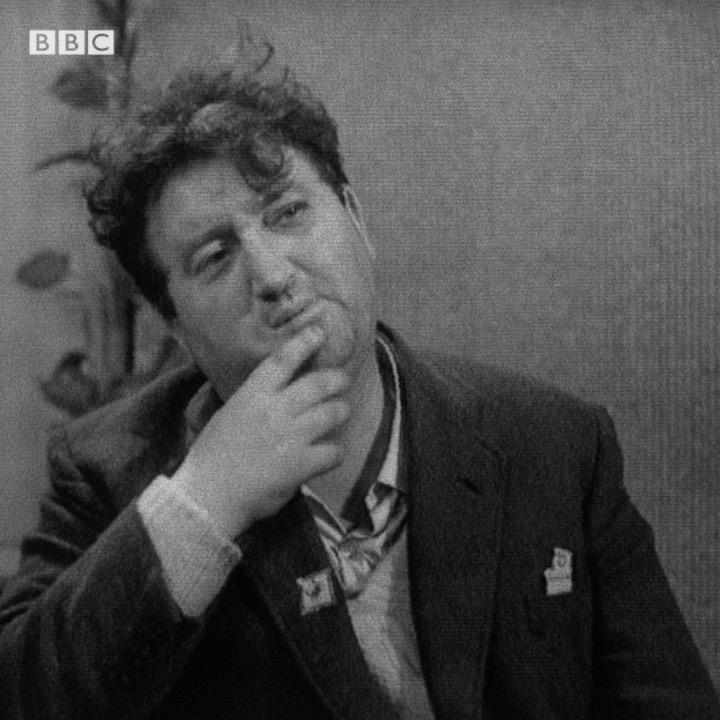 Playwright, Novelist, Writer & Poet — BRENDAN BEHAN — was always on the express train to an early grave, and so it proved to be leaving us 62yrs ago today aged just 42. But he was feted by the likes of Bob Dylan & Arthur Miller. Here he is in 1959.