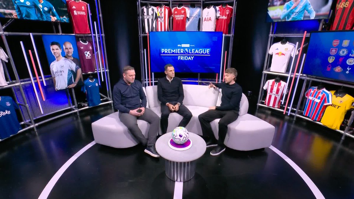 ''Guardiola will be focusing on his team and getting his new squad into that winning machine'' Gus Poyet and Kevin Nolan debate whether Manchester City beating Arsenal in the Carabao Cup final could influence the title race 👀