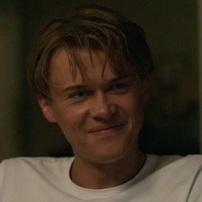 the silence when they’re just smirking at eachother … INJECT IT
