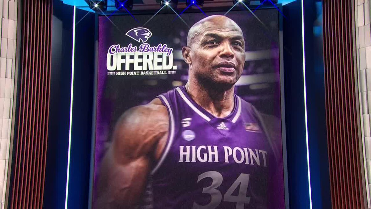 "That body's real, America" 🤣 Chuck reacts to the big-time offer from HPU Men's Basketball