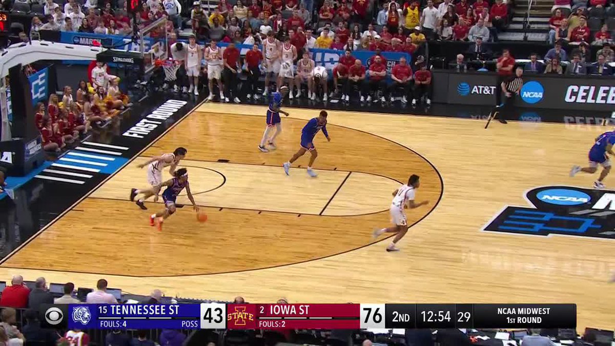 The senior Eric Mulder with the putback jam for Iowa State Men’s Basketball