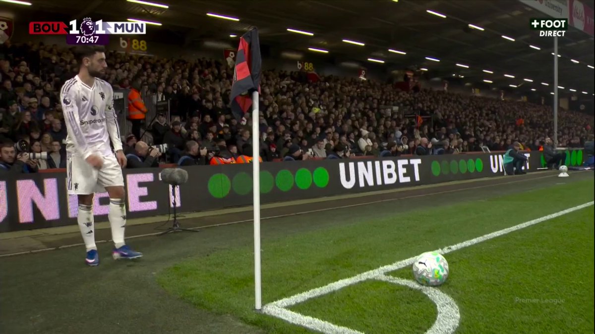 3 buts en 10 minutes et Man United reprend l’avantage 🤯 Maguire qui célèbre le but alors qu’il n’a absolument pas touché le ballon 😭 🖥️ Une fin de match folle à suivre en direct sur CANAL+ Foot, suivie du Late FC #BOUMUN | #PremierLeague