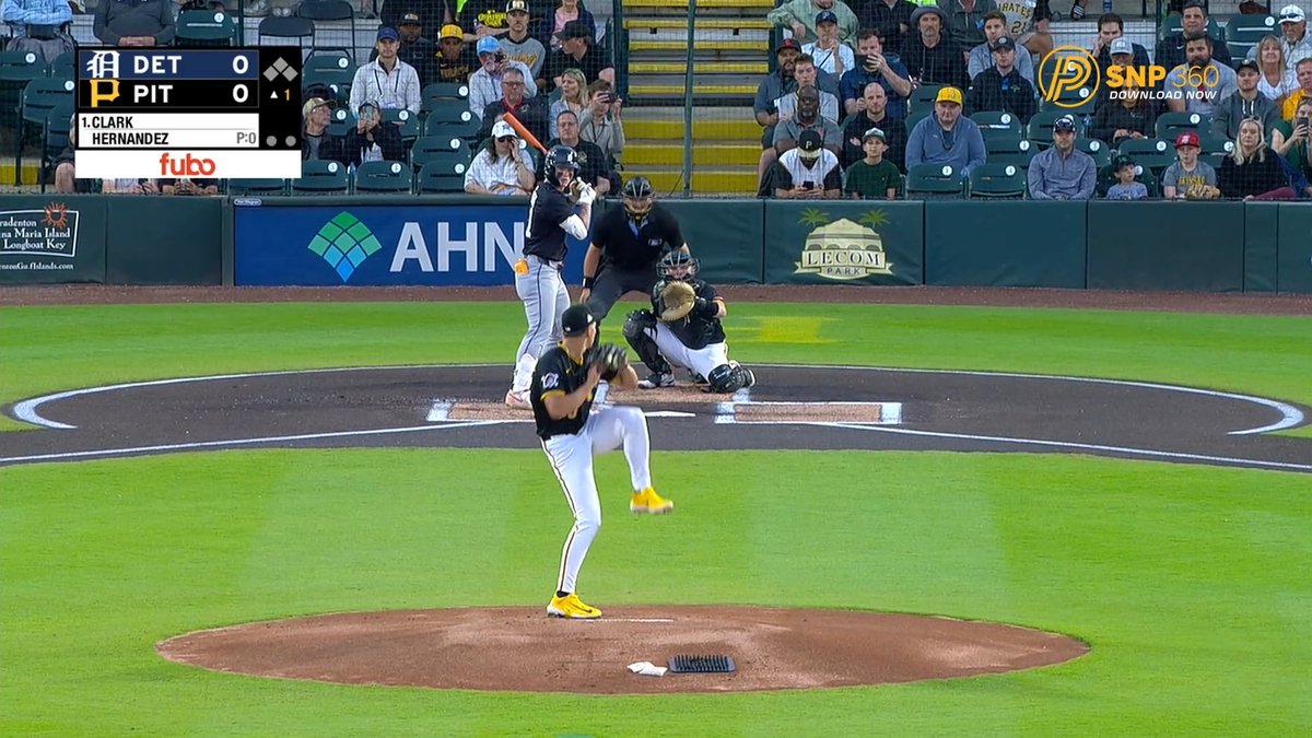 2025 1ST ROUND PICK SETH HERNANDEZ COMES OUT THROWING 102 🔥 Max Clark was SHOOK 😂