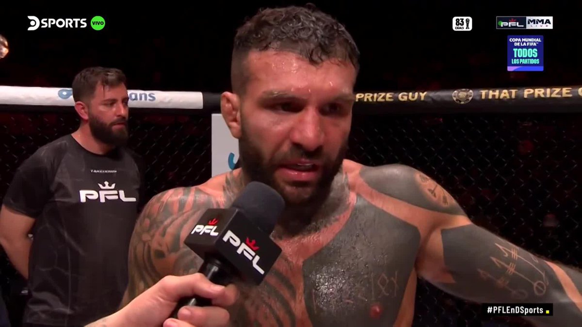 "Al que no le guste, que la chupe" El luchador argentino de MMA Franco Tenaglia se disculpó con el público porque "quería una pelea más de striking" pero no pudo porque el rival "era más grande" aunque afirmó: "Una victoria es una victoria".