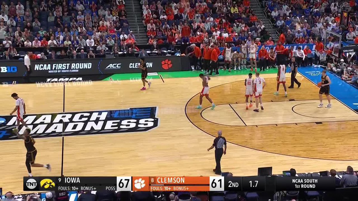 Iowa advances to the Round of 32!