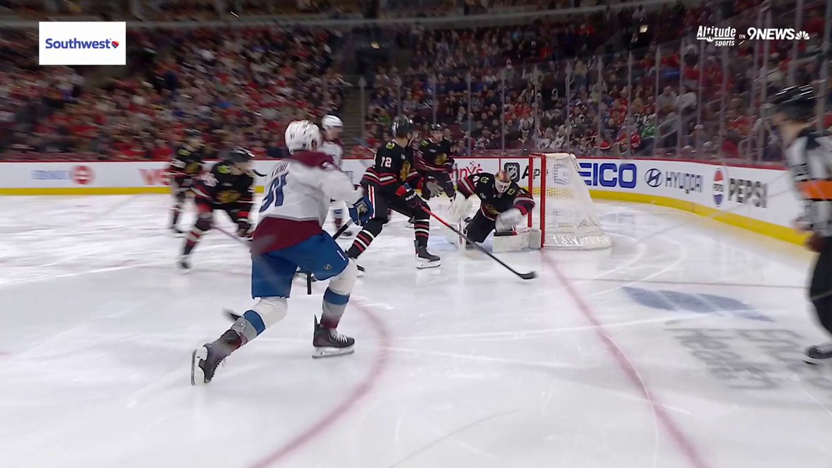 Nazem Kadri converts on a great feed by Nate MacKinnon! 🏔️