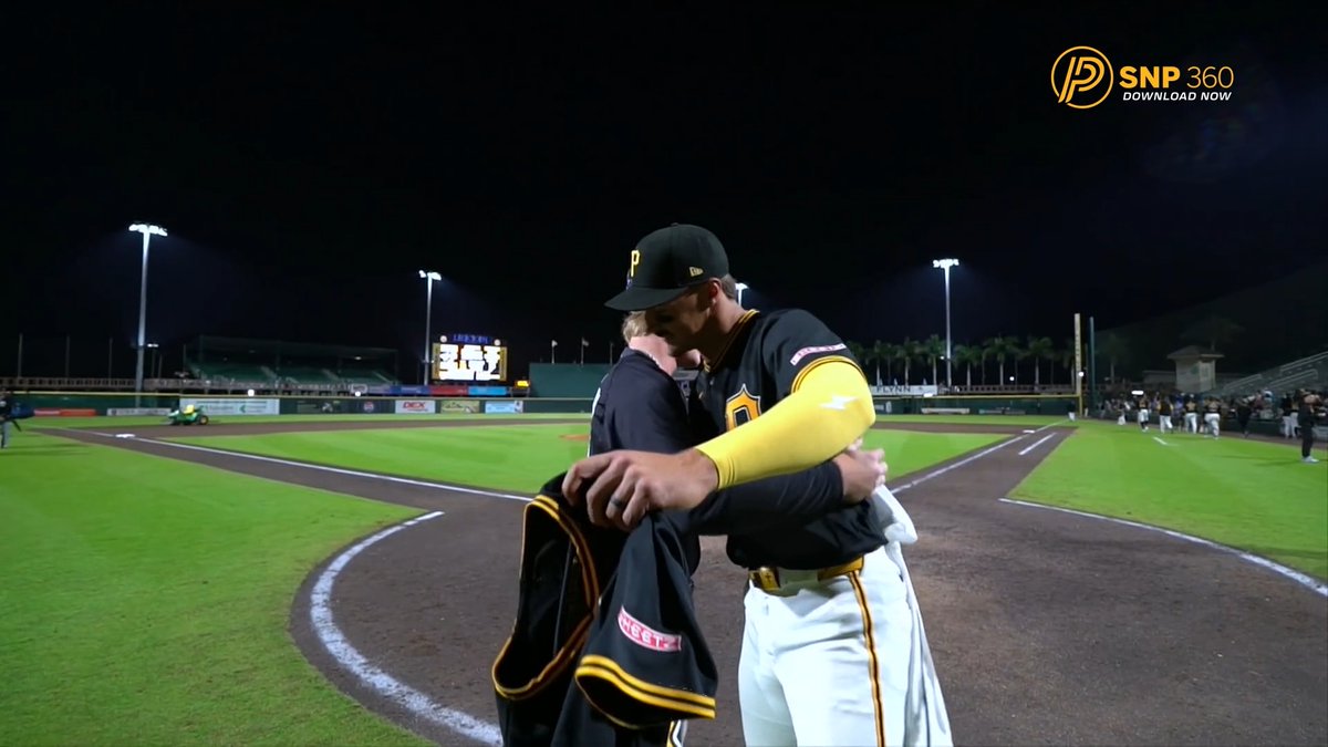 PIRATES WIN SPRING BREAKOUT 8-7! 🏴‍☠️ Konnor Griffin and Max Clark with a jersey swap afterward. Bright futures for these two!