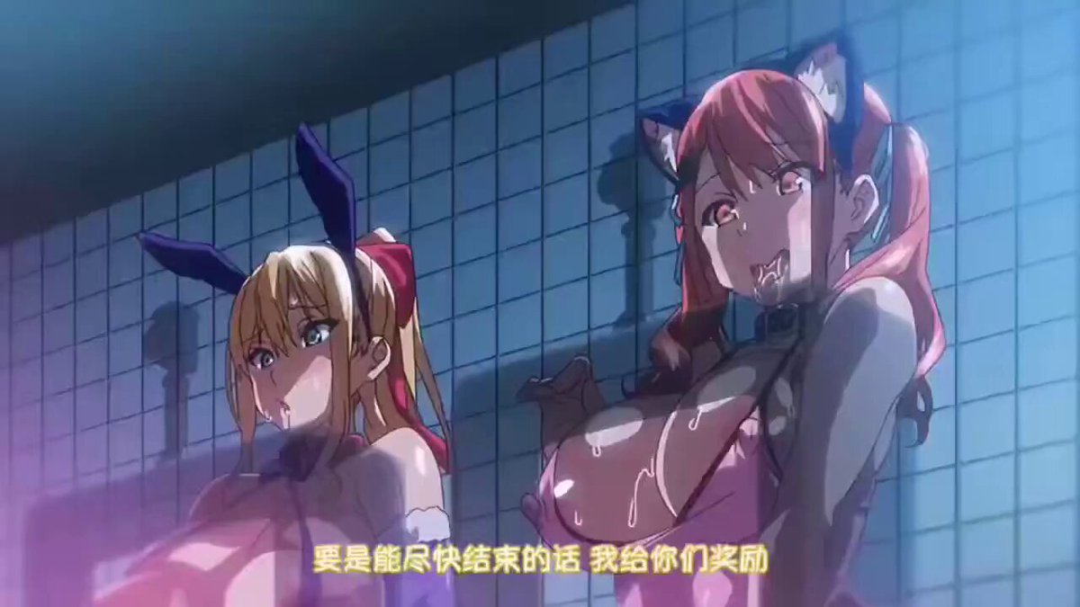 集体大乱交，太爽了～我就喜欢操那个熊最大的，一发入魂，直接顶到最深，干得他吼着求饶，高潮喷得满地都是💦 完整版→简介查看 APP直达