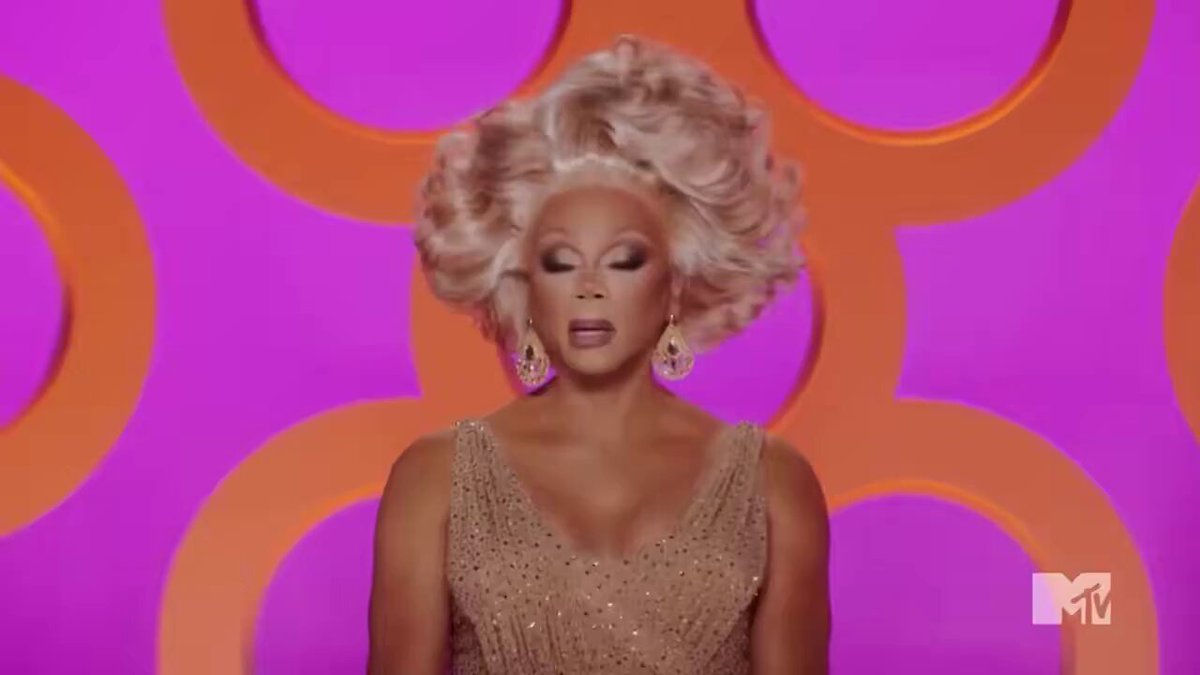 De cancelada por falsas e graves acusações, para FAN FAVORITE. Que venha a sua devida redenção em um futuro All Stars!! #DragRace