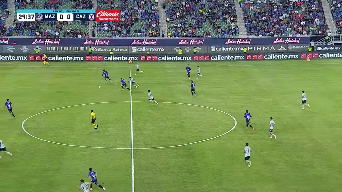 Kevin volvió luego de 4 meses y tuvo esta gran atajada, en el empate a uno entre Cruz Azul y Mazatlán 🇨🇴⚽🧤 ¡Bien por el regreso de Mier!