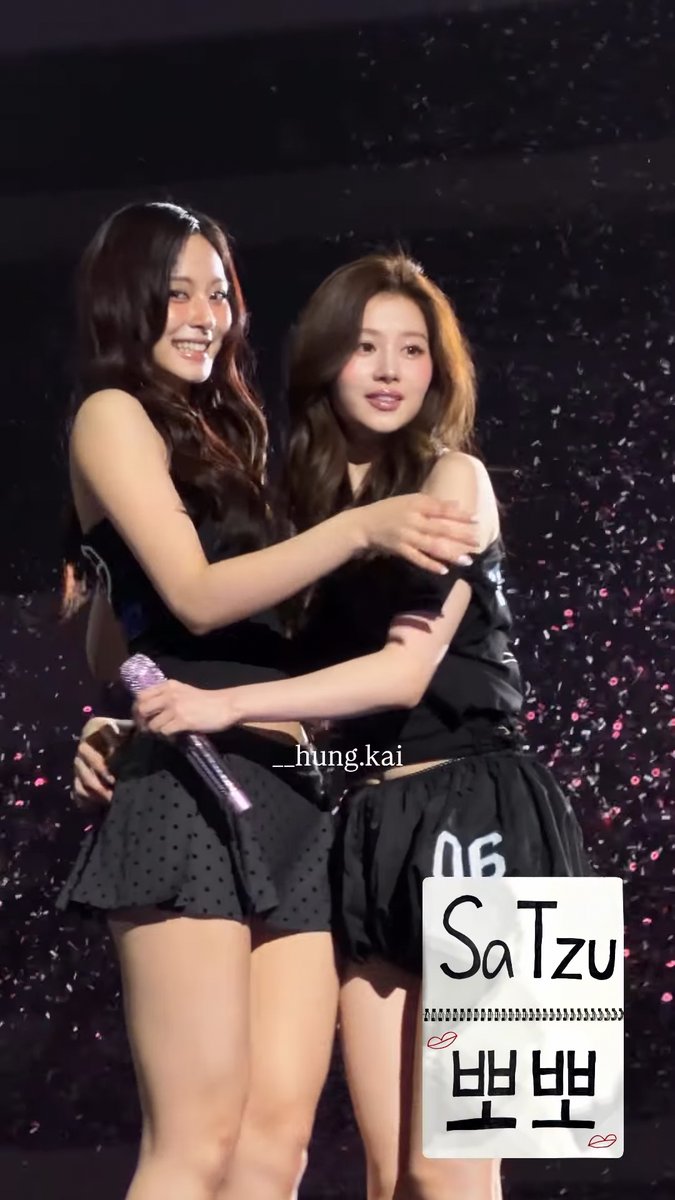 Tzuyu was ready to run away when Sana was dragging her over for a SATZU KISS sign but Sana didn't notice it, so Tzuyu gave an air kiss and quickly slipped away before Sana saw it and chased her 😭😭