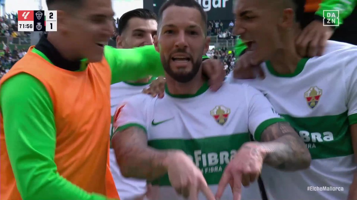 TETE MORENTE VINO PARA ESTO 🌴🙌🏻 EL Elche Club de Fútbol ESTÁ MUY VIVO, gana tres meses después... Y SALE DE DESCENSO ⚪🟢 #LALIGAenDAZN ⚽
