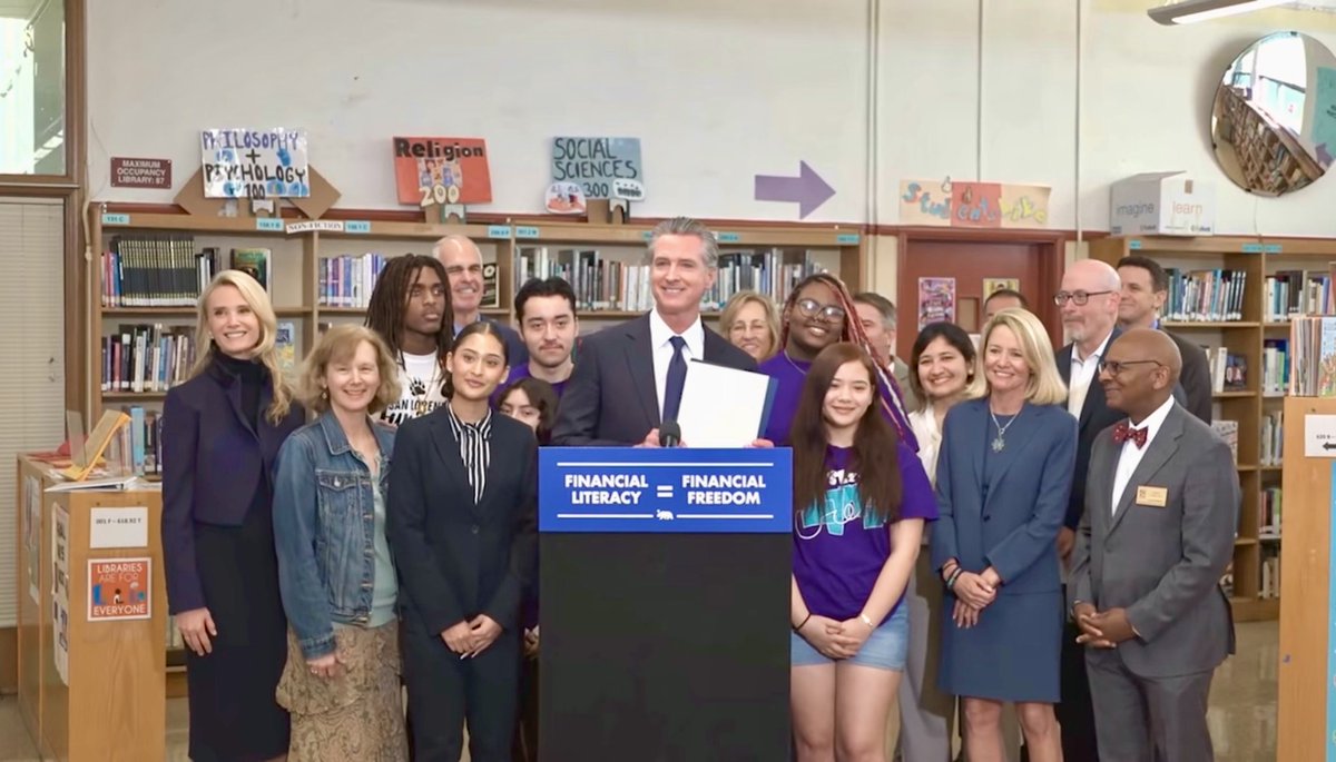 This week, I issued an executive order launching a new effort to expand women's access to financial education in California. We're working to break through historic barriers and ensure more women across the Golden State have the tools to fully participate in our economy.