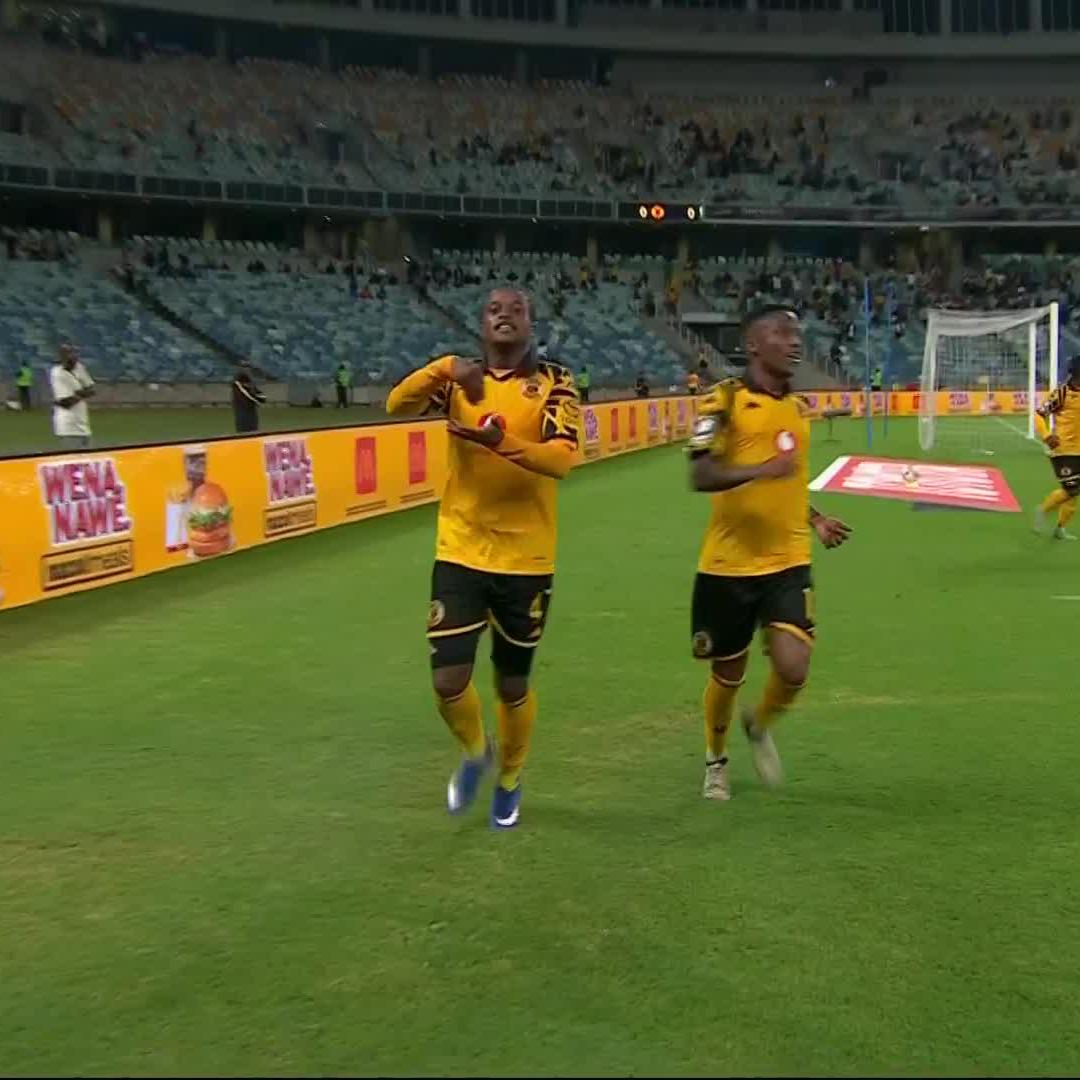 Wandile Duba takes his chance ✌️ Kaizer Chiefs are ahead at the Moses Mabhida Stadium 🟡🔥 📺 Stream #BetwayPrem on DStv: