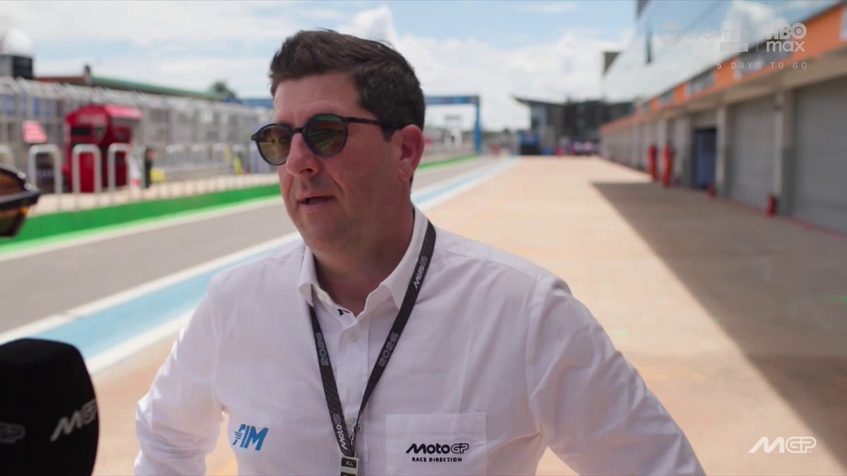 The latest on the track repairs and the plan for this afternoon 👀 MotoGP Safety officer Alfonso Tome explains what has happened and how they've looked to fix the damaged track ahead of the Sprint race 🤝 #MotoGP | #BrazilianGP | Live on TNT Sports and Discovery+