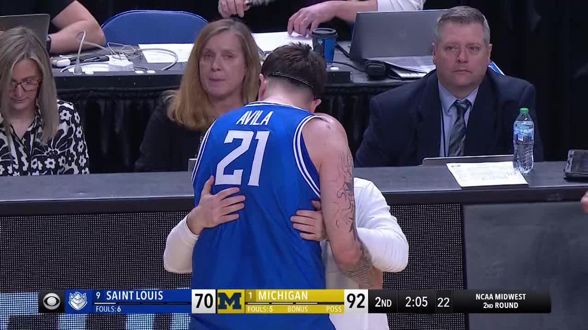 Big shouts to Robbie Avila. Awesome player, great person &amp; an awesome career. Got his tourney moment &amp; victory, captivated the country. 1990 total points, 473 assists, 750 boards in his 4 years and a unique craft🫡 Saint Louis Men's Basketball