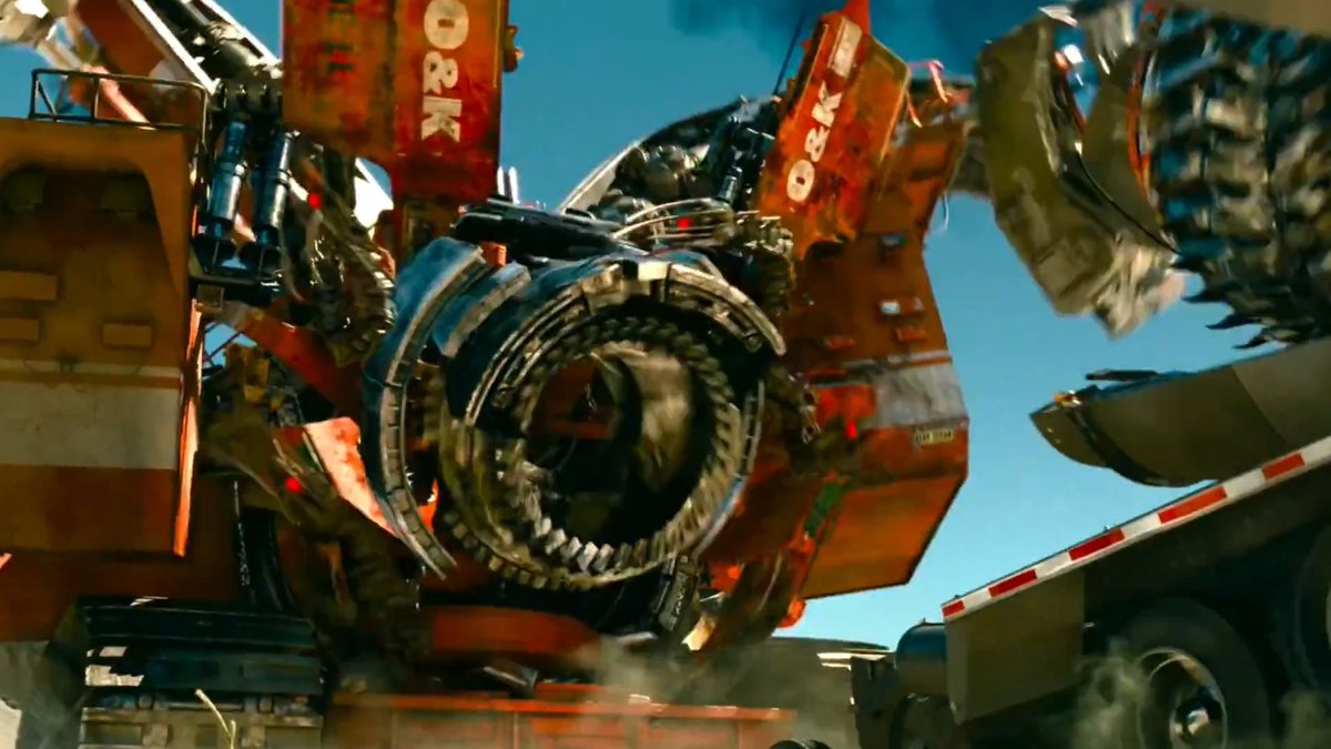 The fall of CGI needs to be studied.. this was 17 years ago