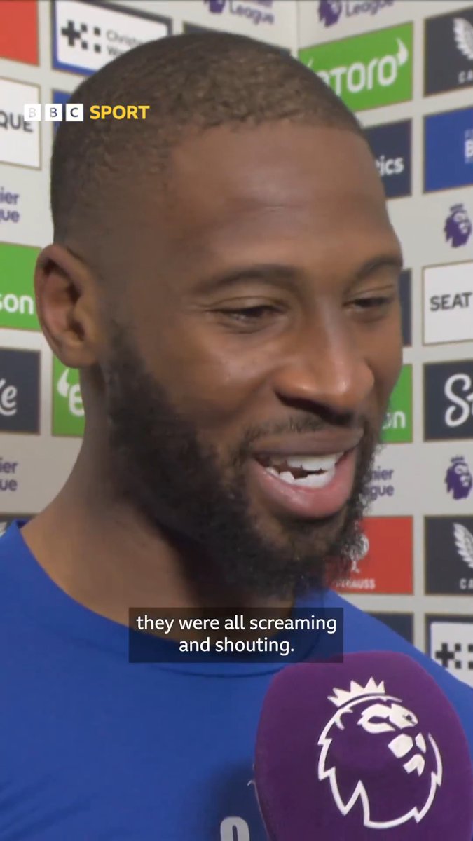 Everton's hero, Beto is a very popular man with his team mates! #BBCFootball