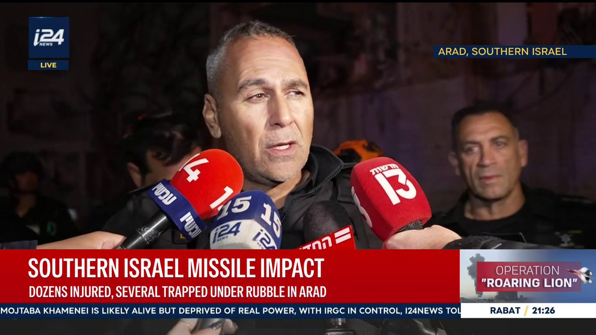 🚨🇮🇱 Israeli commander at Arad missile strike scene: “Unfortunately, small children evacuated in serious condition… this is very difficult, we’re still working.” The worst part of any war, indeed.