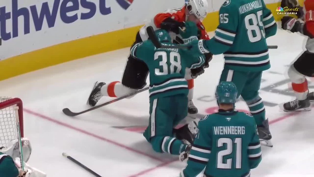 Hathaway popped Celebrini and then Ferraro IMMEDIATELY went after him taking a penalty 😳💥