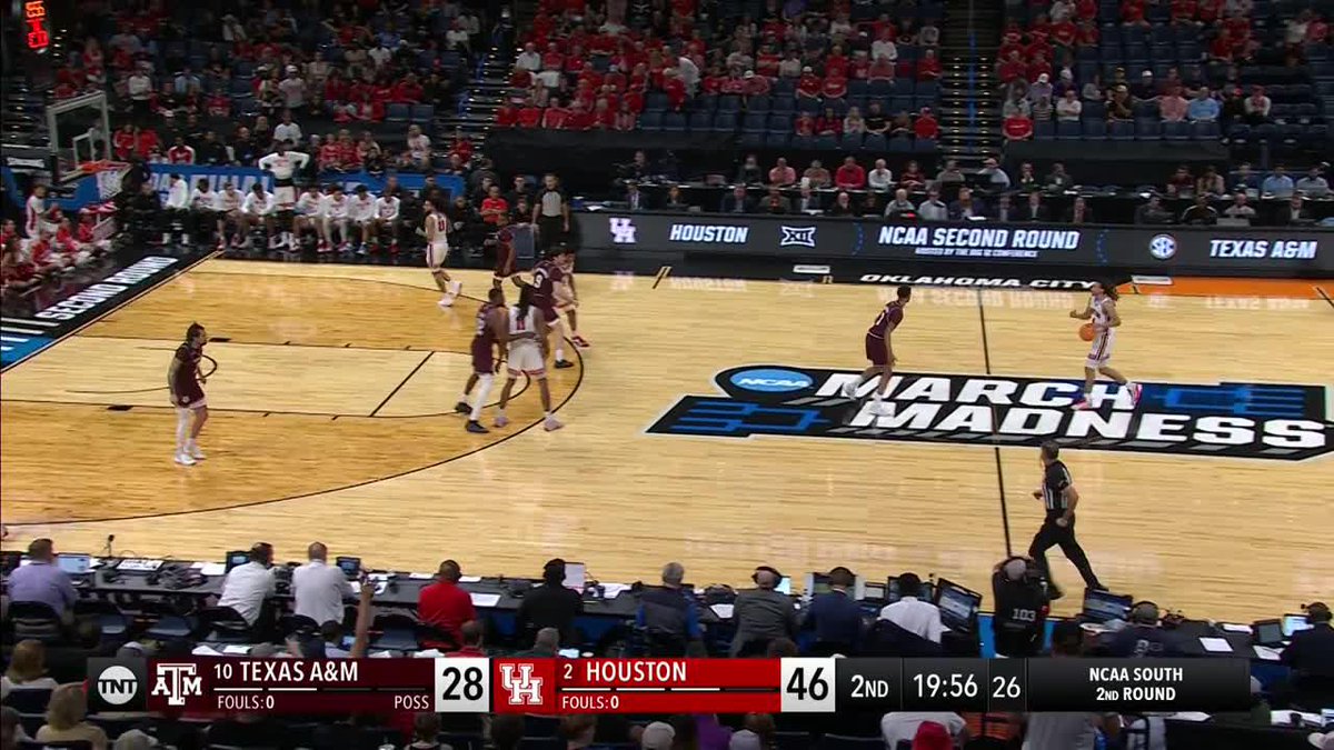 No. 2 Houston DOMINATES No. 10 Texas A&amp;M to advance to the Sweet 16 🔥 7th straight Sweet 16 for the Cougars!