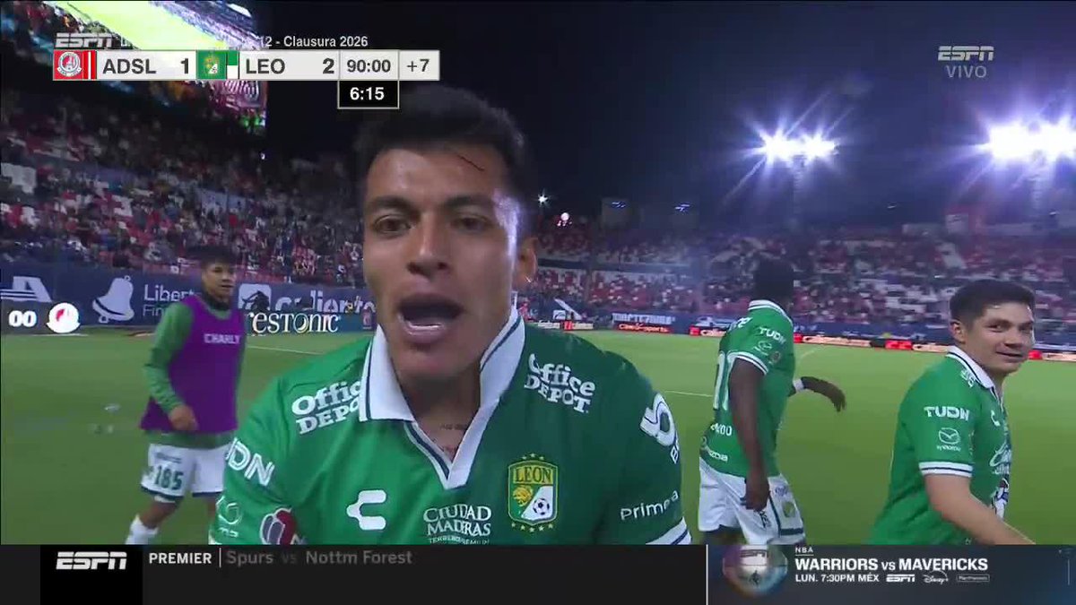 ¡LO VA A GANAR LEÓN! ⚽️ Contragolpe en el 90' y tras revisar en el VAR, la Fiera se va a quedar con la victoria 📺 En vivo por ESPN y #DisneyPlus Premium