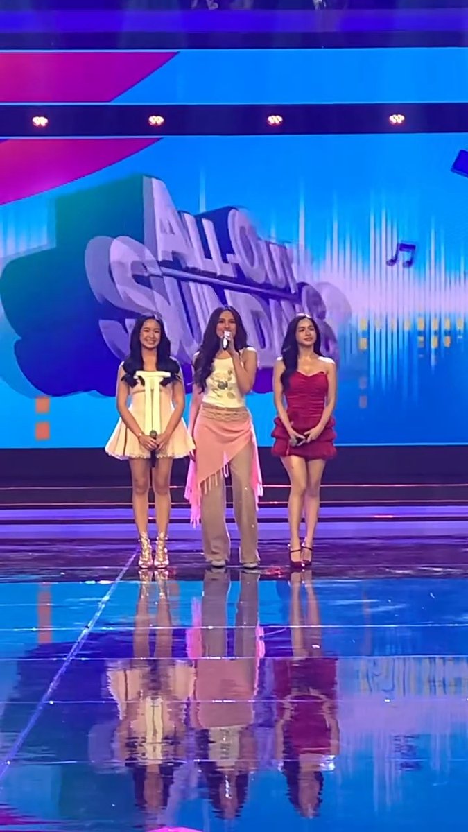 Who run the world, GIRLS! 💅 Mga ka-Ayos, samahan sina Julie Anne San Jose, Caprice Cayetano at Jillian Ward sa All-Out Party natin today dito sa #AllOutSundays! See you, 12:00nn! #AOSLakasMoGirl