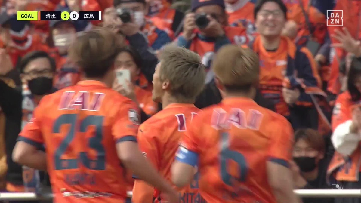 オ セフンの完璧なスルー！ 左サイドからのグラウンダークロスを オ セフンがスルーし北川航也が ゴールへ流し込んだ！ 🏆 明治安田J1百年構想リーグ 🆚清水×広島 📱DAZN ライブ配信中 #Jリーグ だったらDAZN