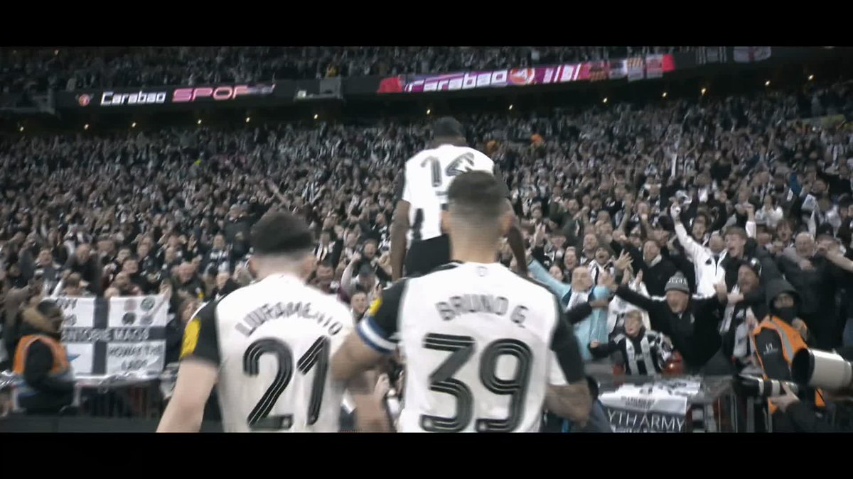 Iconic 🏆 What a day we have in store for the League Cup final 🤩