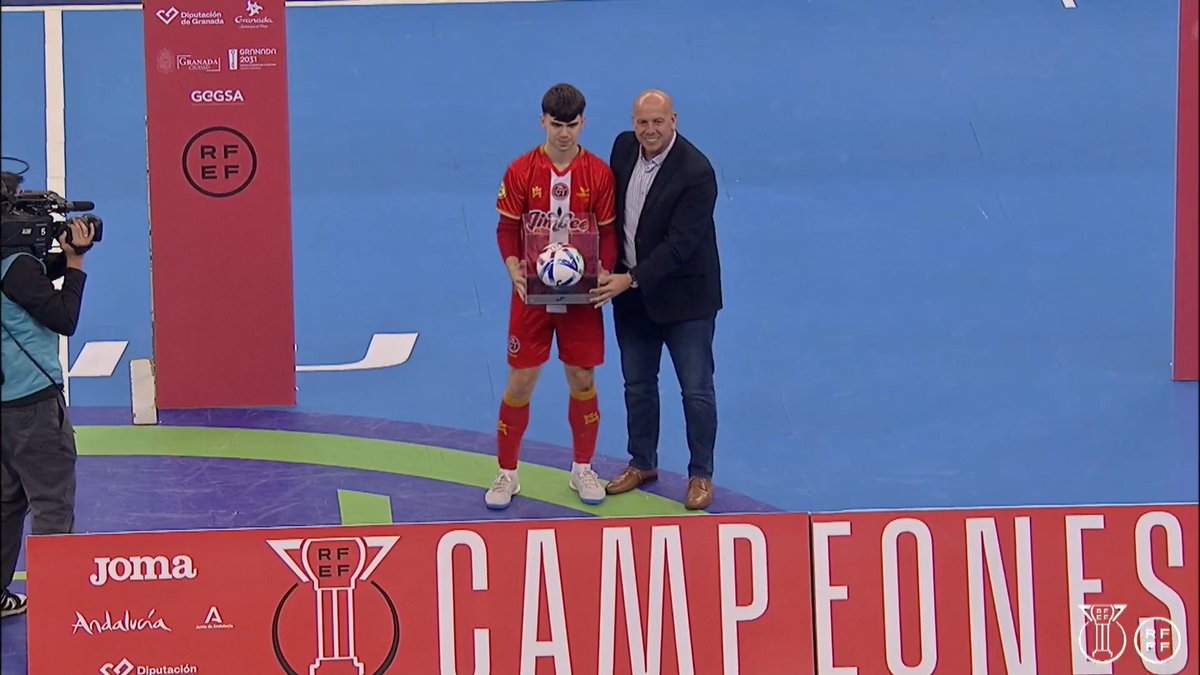 😳 ¿Yo? Sí tú. 🏆 𝗥𝗨𝗔𝗡𝗢 𝗠𝗩𝗣 de la Copa de España Juvenil. #FutsalRFEF | #CopaDeEspañaRenfe