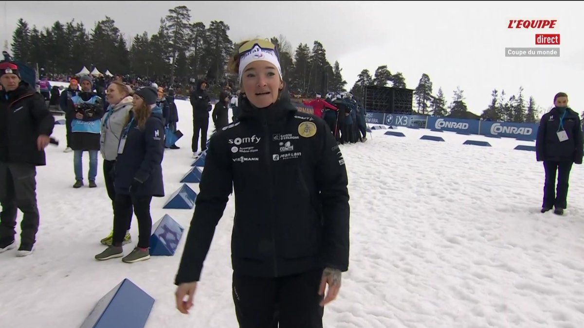 Lou Jeanmonnot : Gros globe + globes du sprint, poursuite et individuel 🏆🏅🏅🏅 Julia Simon : globe de la mass start🏅 #lequipeBIATHLON