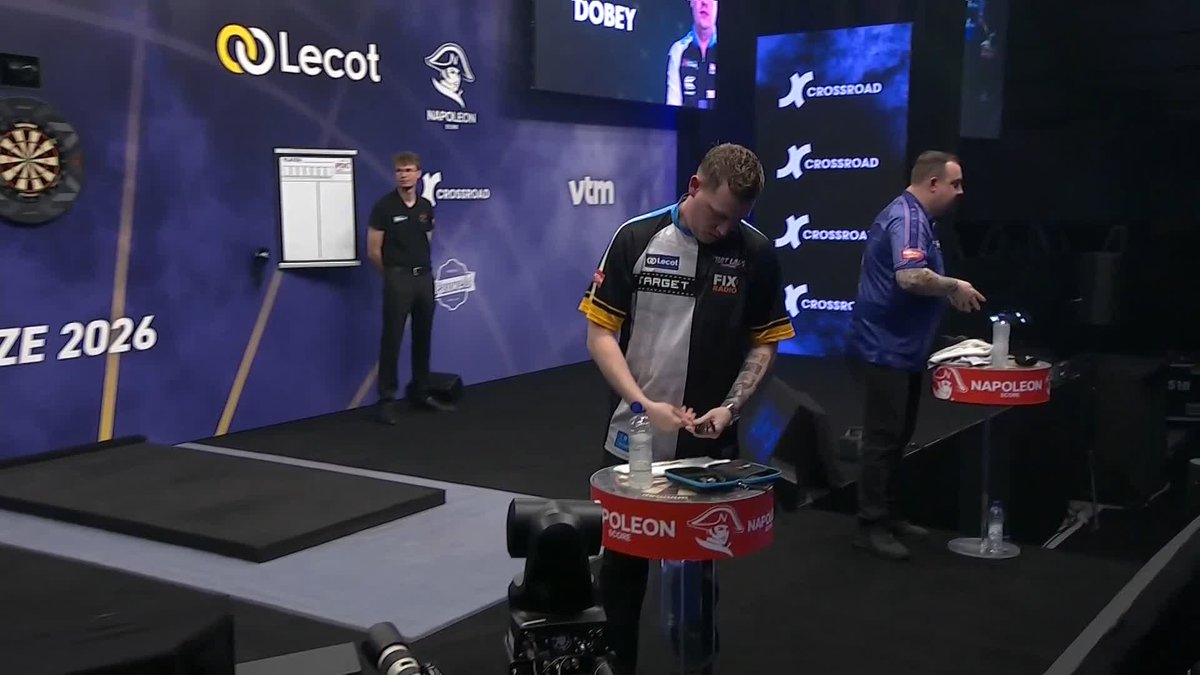 DOBEY SILENCES WIEZE! Chris Dobey ends Kim Huybrechts' run on home soil, defeating the Belgian 6-3! 📺 #ET3